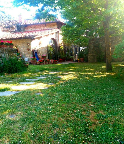 Casa Mezzuola Agriturismo-Relax garden